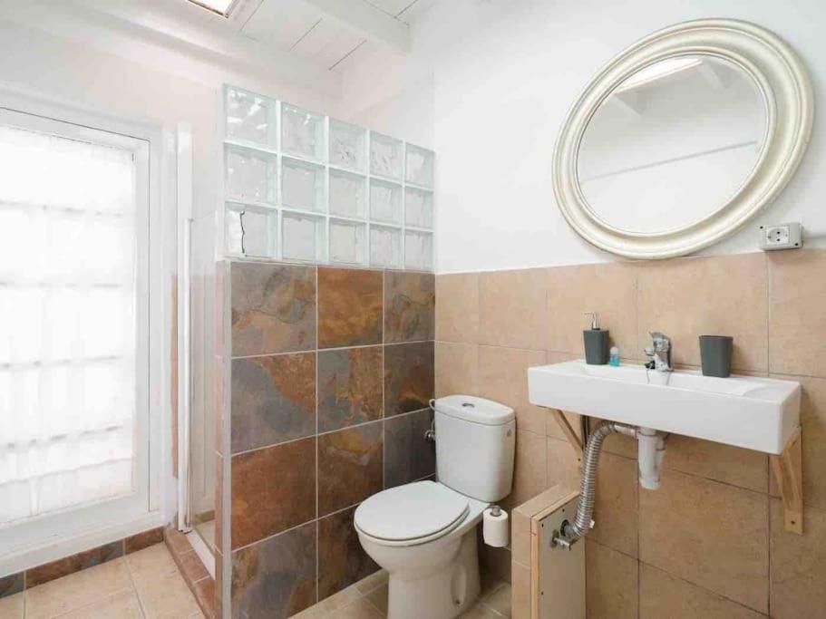 Ferienwohnung Famara, Apto. En Zona Tranquila A 200M Del Mar. Exterior foto